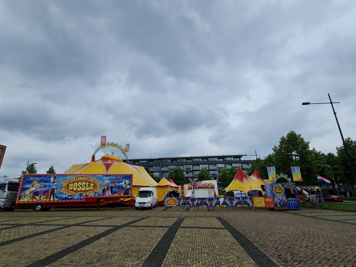 Cursus Bossle, Circussen